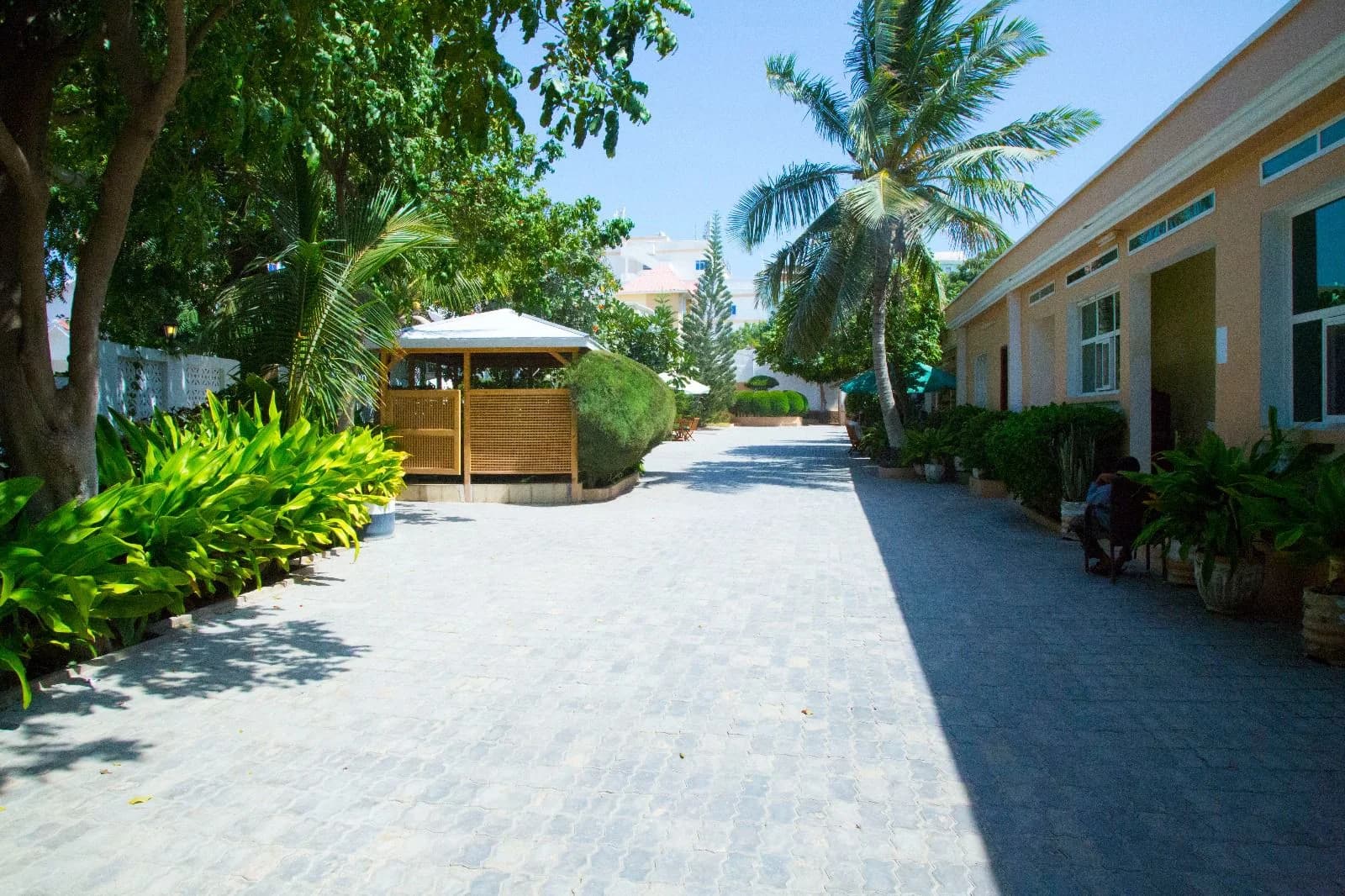 Green Paradise Hotel exterior