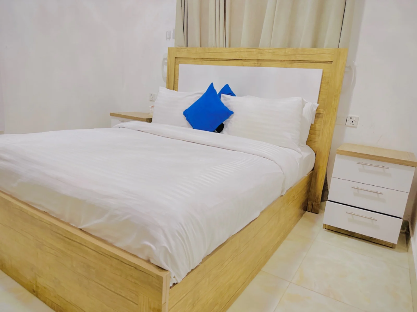 Standard Suite bedroom at Green Paradise Hotel
